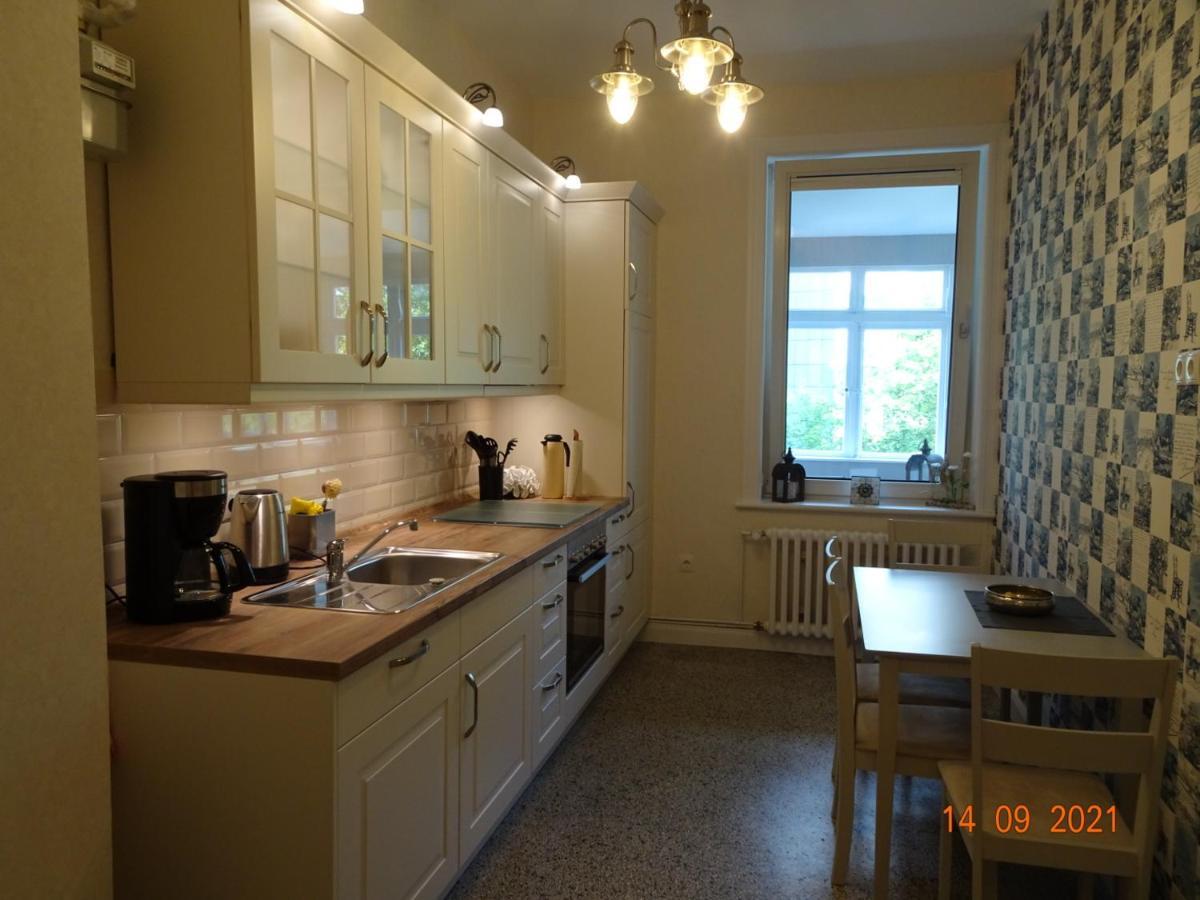 Schöne Ferienwohnung in der City Kiel Exterior foto