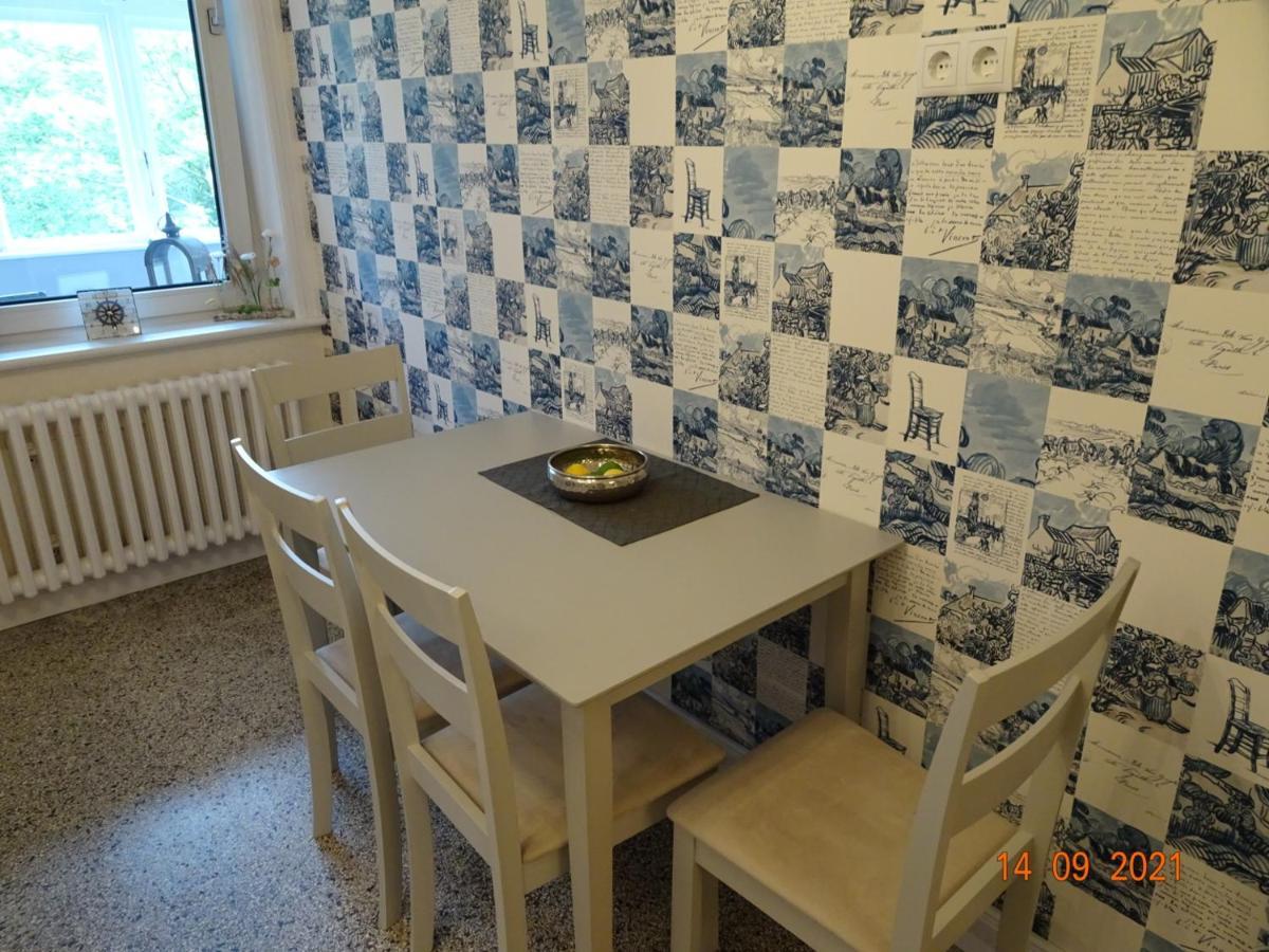 Schöne Ferienwohnung in der City Kiel Exterior foto