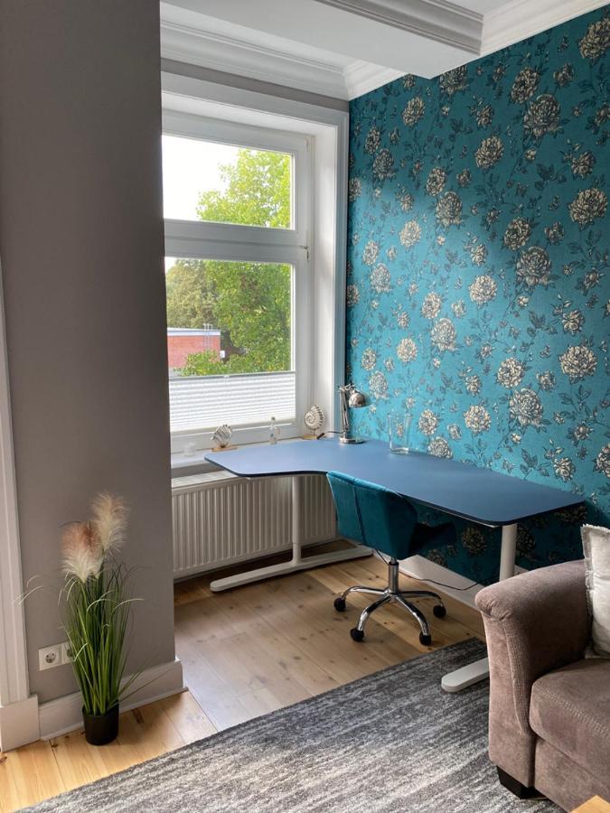 Schöne Ferienwohnung in der City Kiel Exterior foto
