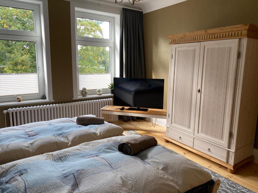 Schöne Ferienwohnung in der City Kiel Exterior foto